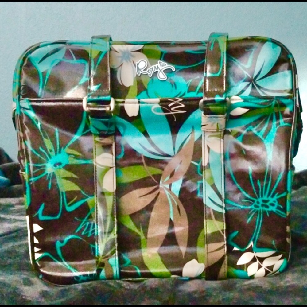 Roxy Overnight Travel Bag